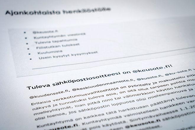 Uusista sähköpostiosoitteista ilmoitettiin työntekijöille tiedotteella.