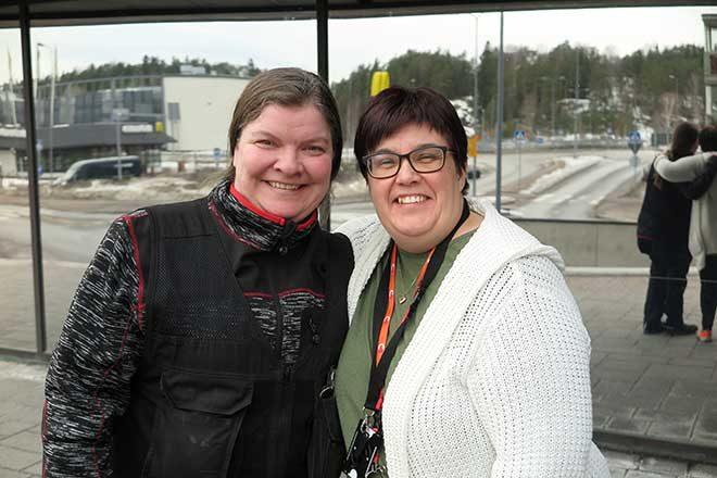Heidi Kimari ja pääluottamusmies Katja Juuti