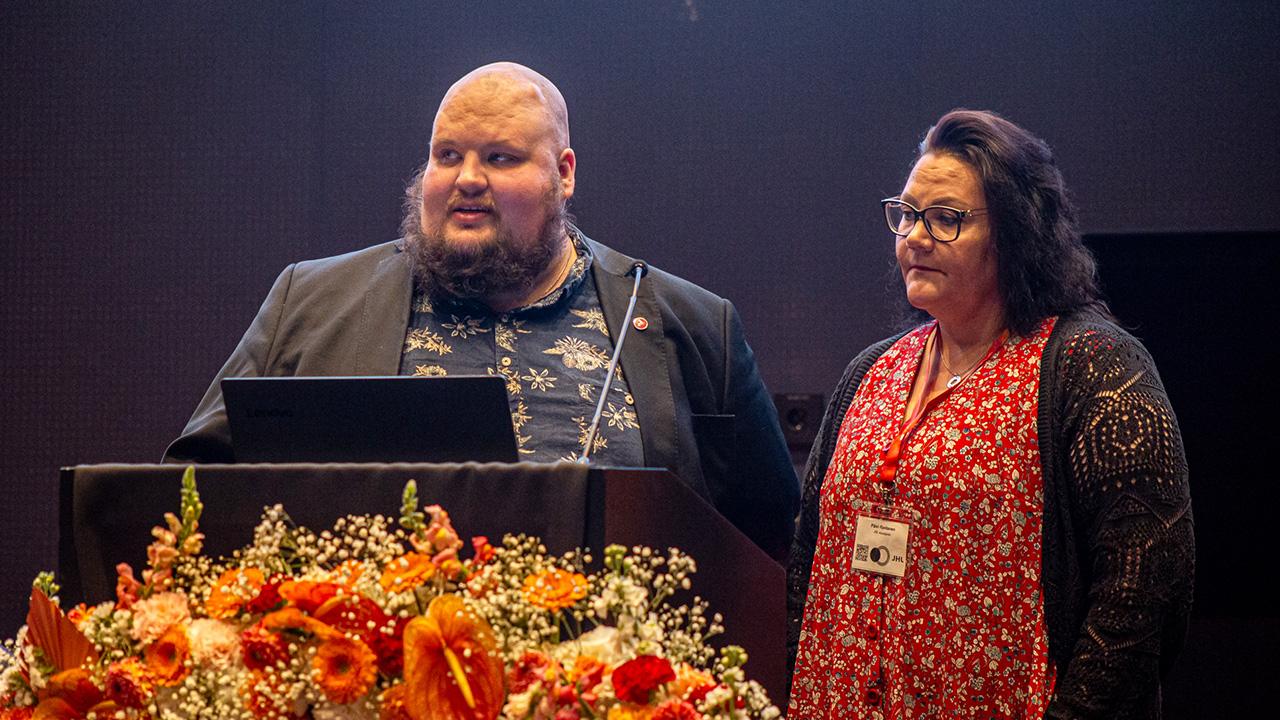 Miikka Kortelainen ja Päivi Rantanen kehottavat jokaista ottamaan kantaa ihmisoikeuksien puolesta tukemalla Gazaa.