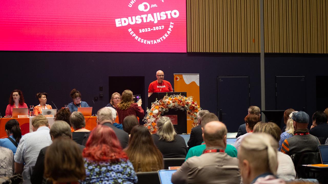 Håkan Ekström edustajistossa