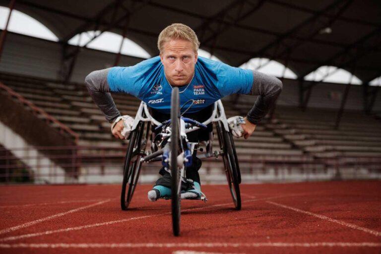 Ratakelaaja Leo-Pekka Tähti Porin stadionilla