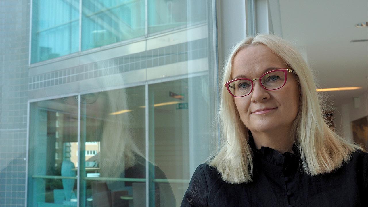 JHL:n puheenjohtaja Päivi Niemi-Laine on valmiina työtaisteluihin.