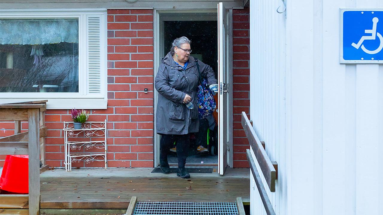Henkilökohtainen avustaja työssään